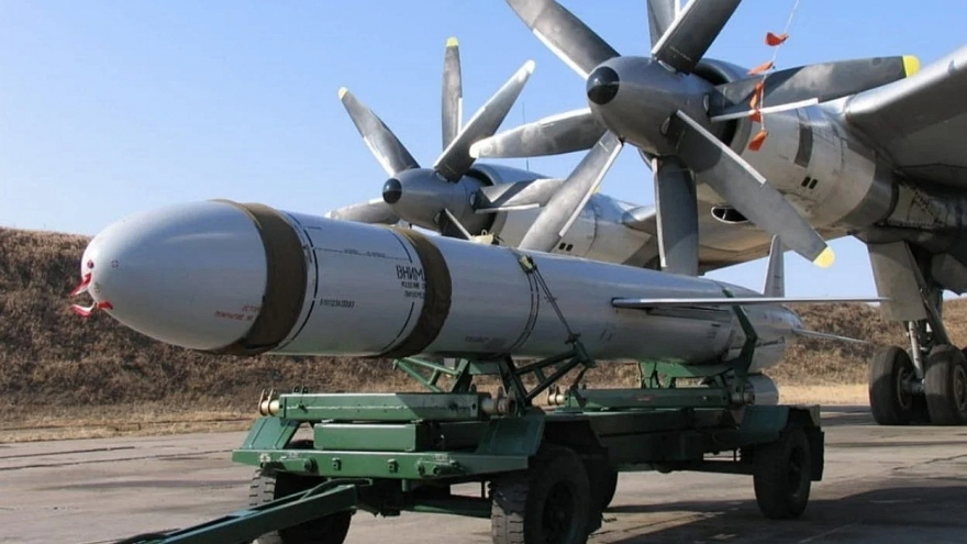 Nga sử dụng vũ khí Ukraine để tấn công lại Ukraine?